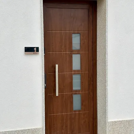 Lägenhetshotell O Grilo Doade