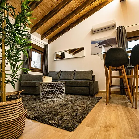 O Grilo Aparthotel