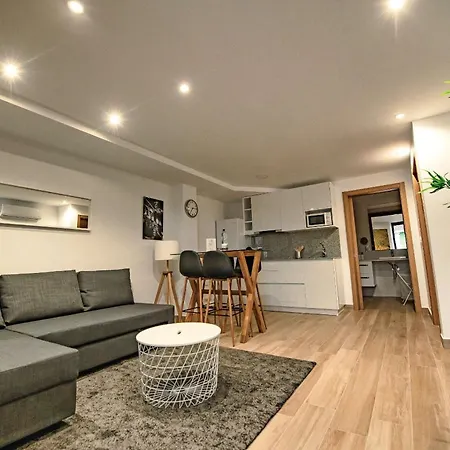 O Grilo Aparthotel