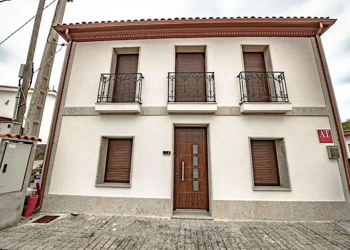 아파트호텔 O Grilo 3*